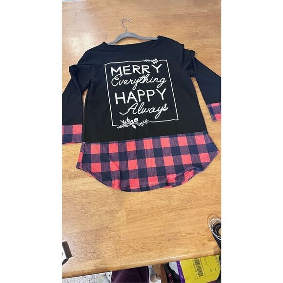 MERRY EVERYTHING HAPPY ALWAYS CHRISTMAS SWEATSHIRT BLACK BUFFALO PLAID SZ M - Picture 1 of 7